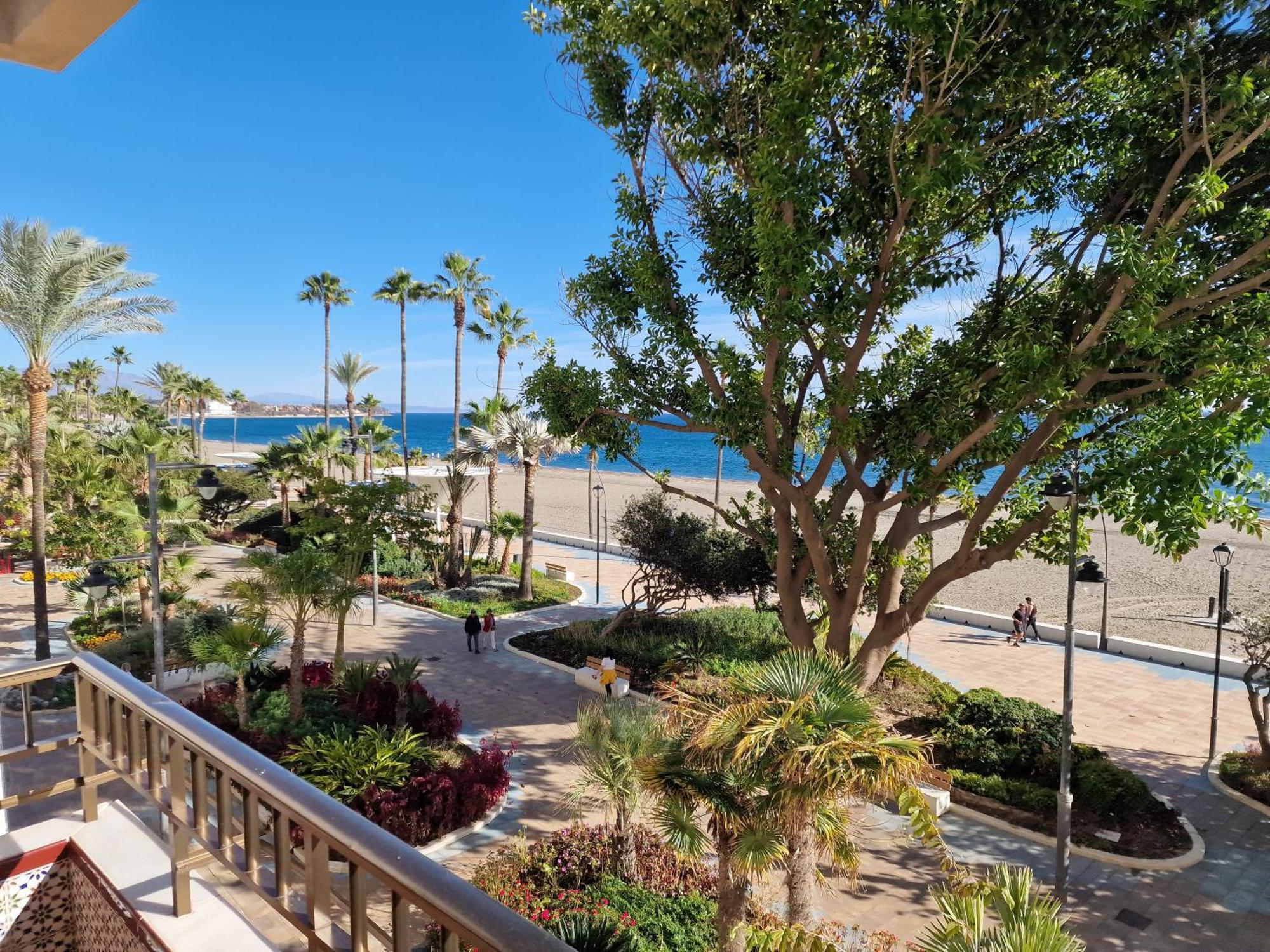 Estepona Playa Kültér fotó